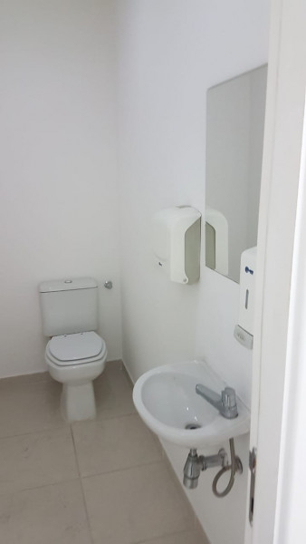 Comercial à venda Alphaville Industrial com 51m² e 1 quarto por R$ 350.000 - 1281454717-img-20190322-wa0032.jpg