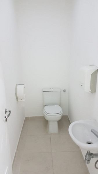 Comercial à venda Alphaville Industrial com 51m² e 1 quarto por R$ 350.000 - 1420492790-img-20190322-wa0018.jpg