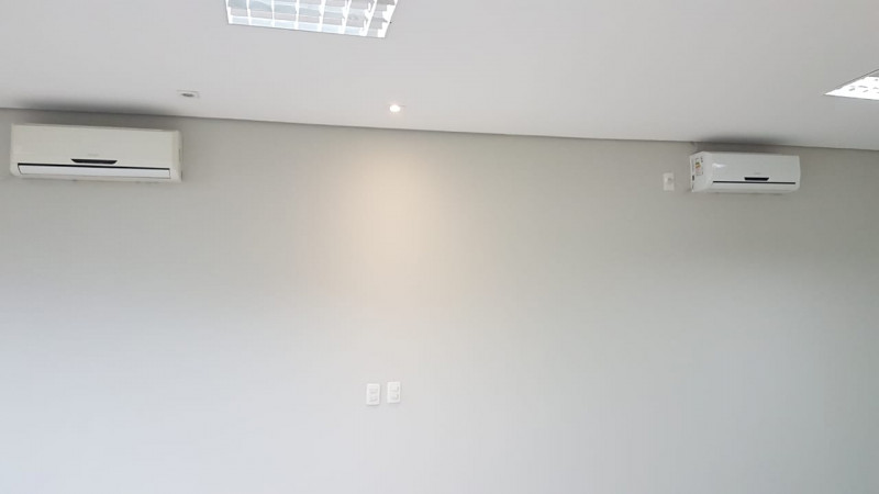 Comercial à venda Alphaville Industrial com 51m² e 1 quarto por R$ 350.000 - 1798273869-img-20190322-wa0028.jpg