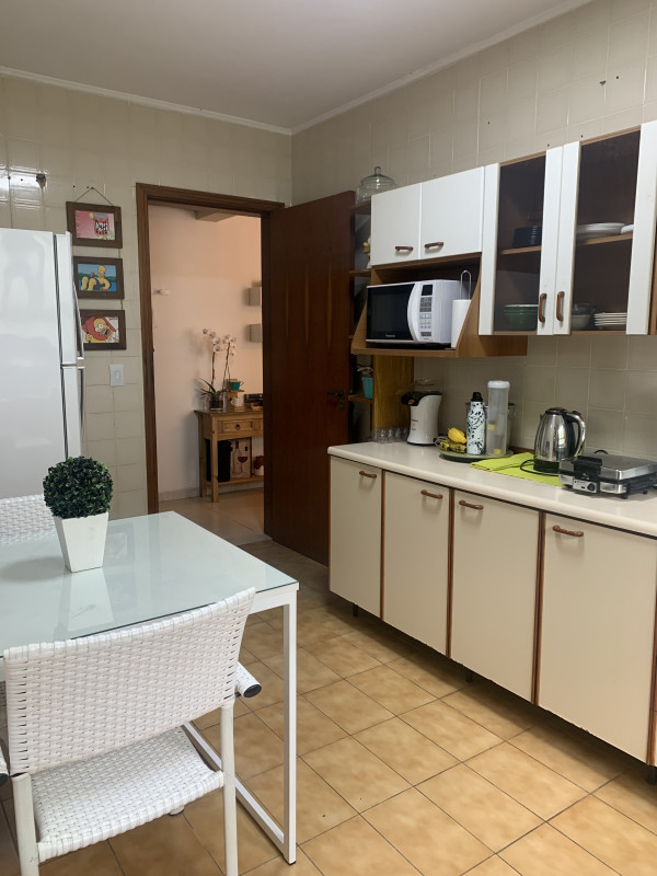 Apartamento à venda Petrópolis com 128m² e 3 quartos por R$ 775.000 - 805975097-image.jpg