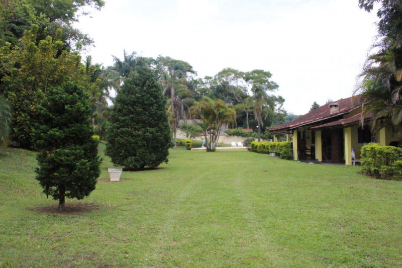 Chácara à venda Sorocabucu com 11000m² e 3 quartos por R$ 800.000 - 1384722210-41996b4f-6920-46e3-942c-02435ff46d37.jpg