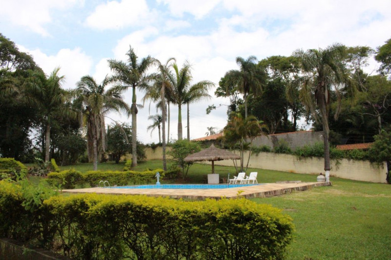 Chácara à venda Sorocabucu com 11000m² e 3 quartos por R$ 800.000 - 1717208039-611934e8-33e3-4070-a8b4-dfa724cf9695.jpg
