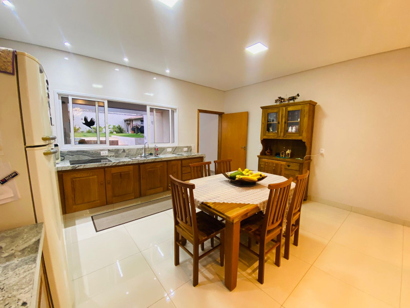 Casa à venda Jardim Belvedere com 260m² e 3 quartos por R$ 1.250.000 - 226835906-9dd17691-2c23-439b-a755-c00396506453.jpeg