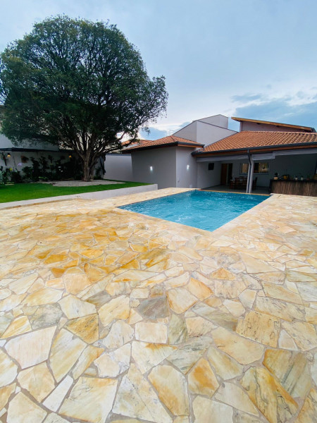 Casa à venda Jardim Belvedere com 260m² e 3 quartos por R$ 1.250.000 - 376336108-5b7b0338-84f8-4894-a68c-72aeb09c1e61.jpeg