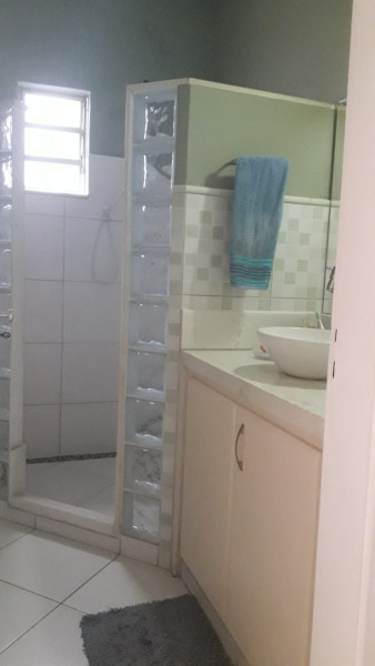 Casa à venda Tanque com 204m² e 3 quartos por R$ 780 - 856214329-img-20230323-wa0126.jpg