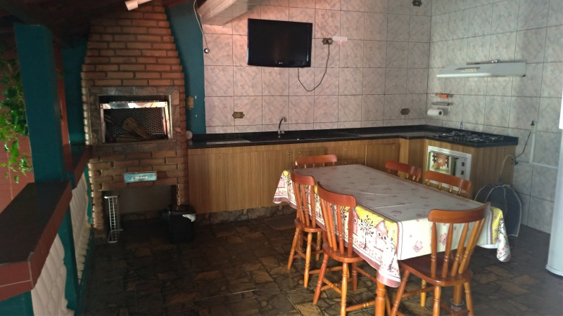 Casa à venda Jardim Terras de São João com 250m² e 4 quartos por R$ 780.000 - 2115024982-p-20230330-093608.jpg