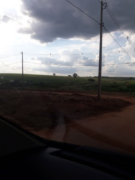Terreno à venda Centro com 1300m² e 1 quarto por R$ 110.000 - 1352514317-img-20180223-wa0065.jpg