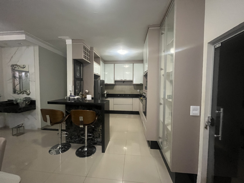 Casa à venda Vila Moraes com 200m² e 3 quartos por R$ 995.000 - 2041240569-096c381c-945c-4d18-a513-cf548fed9435.jpeg