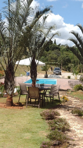 Sítio à venda Centro com 7m² e 3 quartos por R$ 1.550.000 - 699936123-26bc78fa-6b4f-476c-9827-83996159a679.jpeg