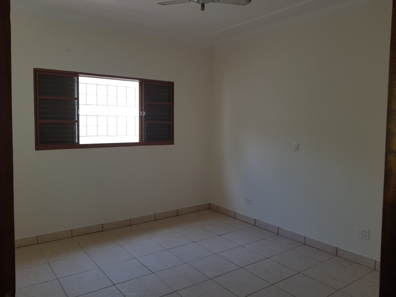 Casa à venda Centro com 154m² e 3 quartos por R$ 370.000 - lins-dormitorio2-1.jpg