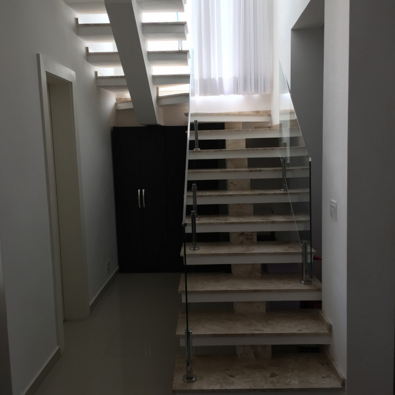 Casa de condomínio à venda Jardim Wanel Ville V com 200m² e 3 quartos por R$ 999.000 - 1096965911-e75c81nymyrkcmecz650itpxw0nwmjkgyf6gzmxoab4-plaintext-638173634751442414.jpg