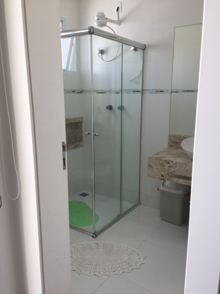 Casa de condomínio à venda Jardim Wanel Ville V com 200m² e 3 quartos por R$ 999.000 - 1846665415-18cc-5yxwijxq24qxtitosu1ctitktst3kv4k46bwt8-plaintext-638173634751442414.jpg