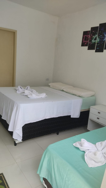 Casa para alugar Centro com 310m² e 7 quartos por R$ 12.000 - 1839060421-be875376-a441-4efc-9138-834aad53a785.jpeg