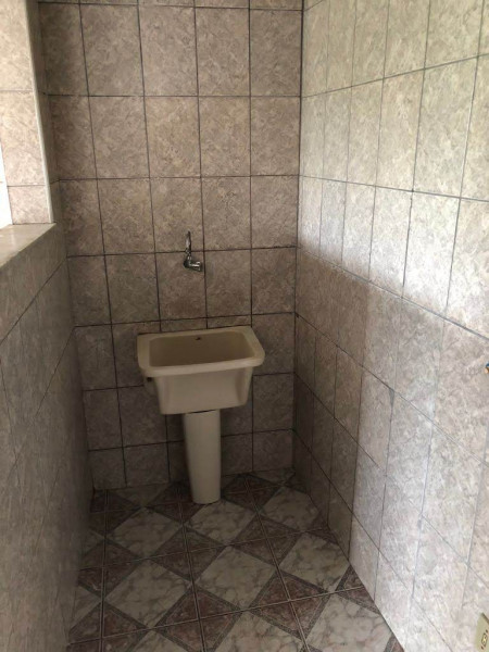 Casa à venda Santa Rita de Cássia com 220m² e 5 quartos por R$ 220.000 - 110446644-whatsapp-image-2019-10-29-at-20.jpeg