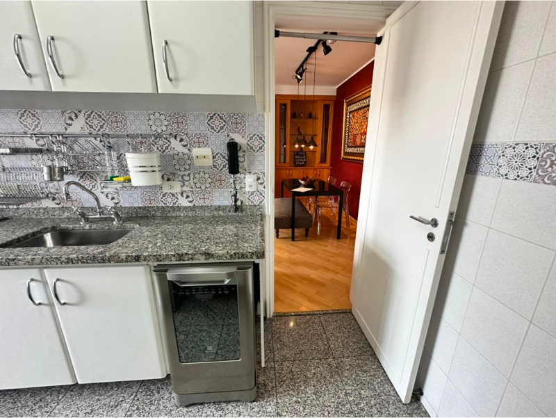 Apartamento à venda Indianópolis com 67m² e 2 quartos por R$ 1.100.000 - 980914275-cozinha2.png