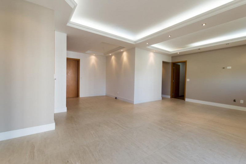 Apartamento à venda Tamboré com 139m² e 3 quartos por R$ 1.350.000 - 478284293-img-6795.jpeg