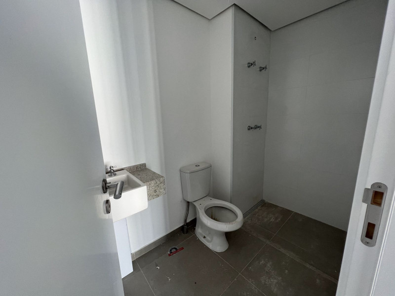 Apartamento à venda Jardim Paulista com 70m² e 2 quartos por R$ 1.430.000 - 1904434246-photo-2023-03-21-13-52-22-33.jpg