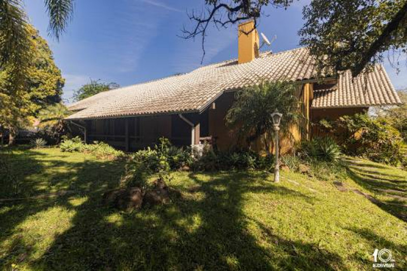 Casa à venda Freitas com 800m² e 6 quartos por R$ 1.800.000 - 132315857-casa-com-6-quartos-a-venda-850m-no-freitas-sapucaia-do-sul19.jpeg