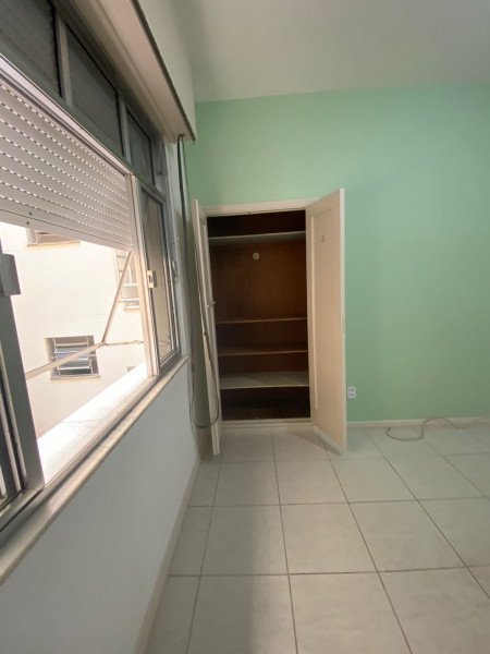 Apartamento à venda Copacabana com 76m² e 2 quartos por R$ 850.000 - 278598788-c4c0988f-e1a6-4c4c-ad7a-843b025d8106.jpeg