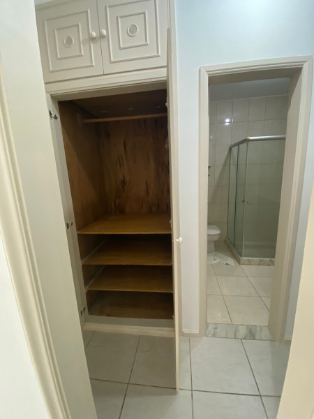 Apartamento à venda Copacabana com 76m² e 2 quartos por R$ 850.000 - 552616805-8a2f934e-1a82-4795-84ee-0505d90587a4.jpeg