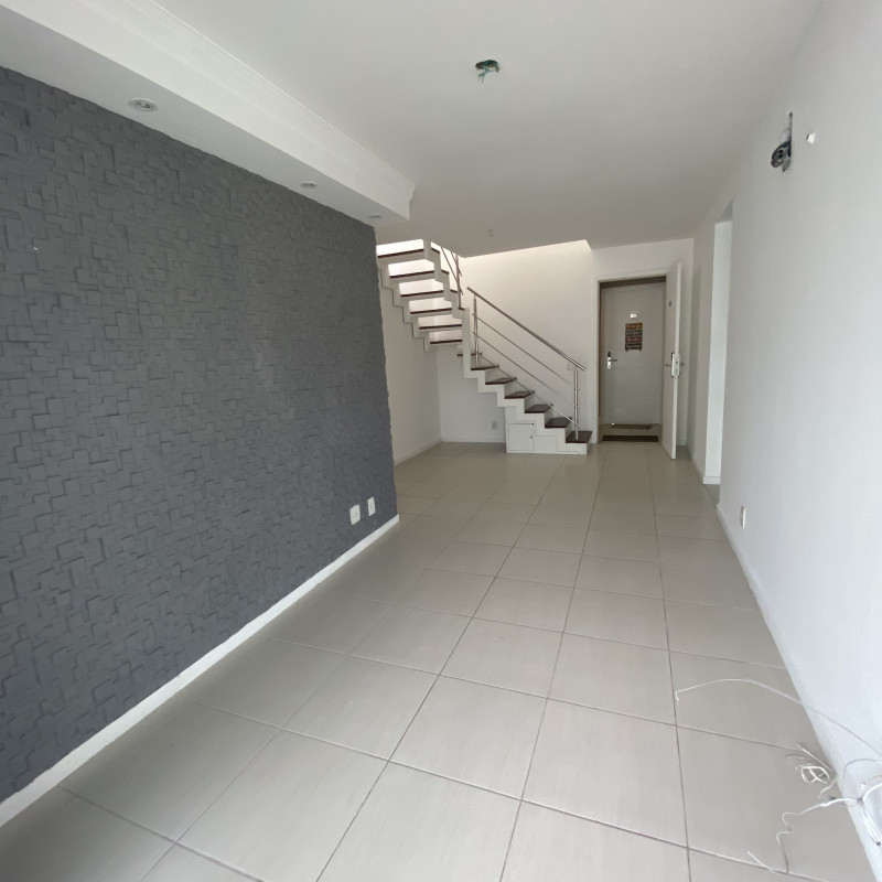 Cobertura à venda Recreio dos Bandeirantes com 150m² e 2 quartos por R$ 960.000 - 1200805888-2cbcdd0c-ddfb-4bf4-8a73-d92929b0ff36.jpeg