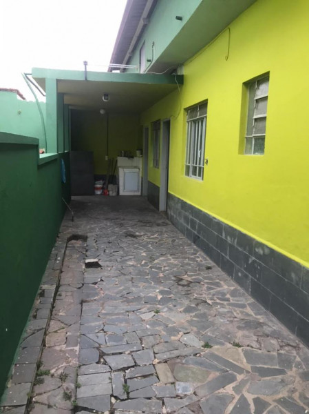 Casa à venda Universitário com 413m² e 4 quartos por R$ 930.000 - 264568966-barracao1.jpeg