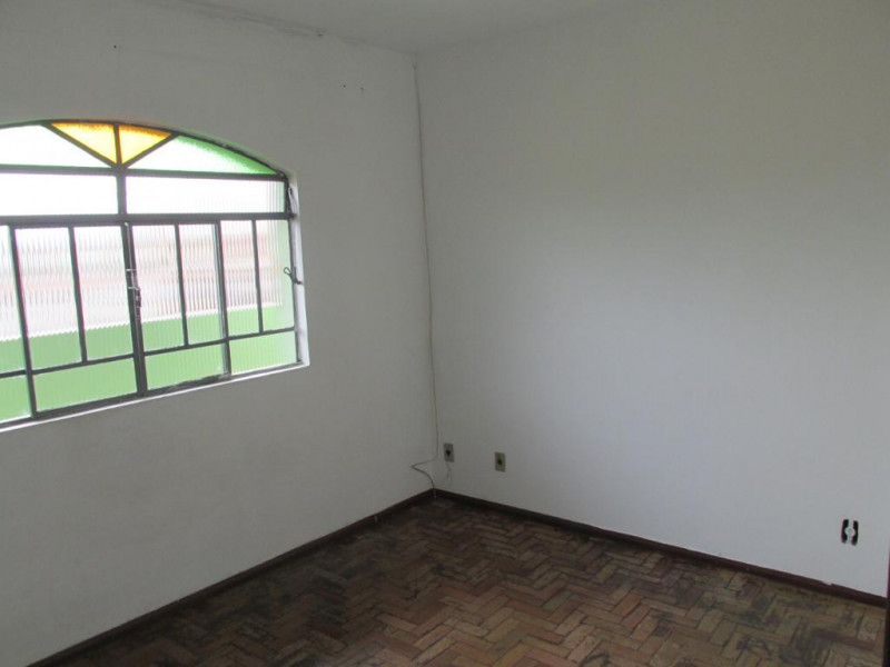 Casa à venda Universitário com 413m² e 4 quartos por R$ 930.000 - 758738046-qtoap3.jpeg