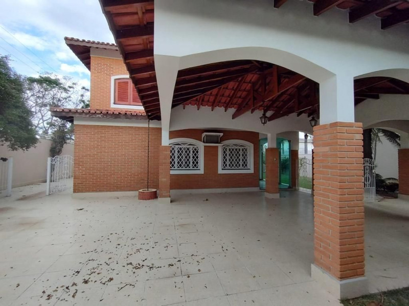 Casa à venda Jardim Dom Bosco com 295m² e 4 quartos por R$ 1.500.000 - 361555103-garagem.jpeg