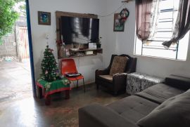 Casa à venda Jardim Joaquim Procópio de Araújo Ferraz com 222m² - 2 dormitórios -  vagas - R$ 190.000 - 761950431-img-20221231-wa0009.jpg