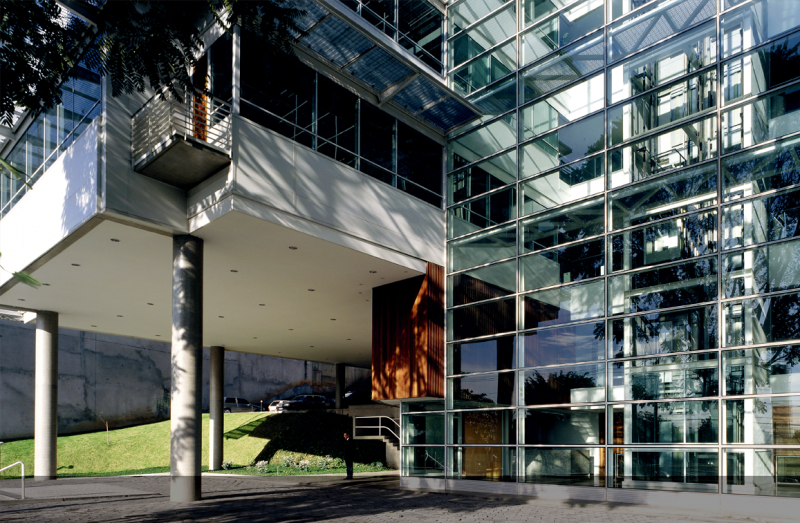 Comercial à venda Real Parque com 275m² e 1 quarto por R$ 1.800.000 - 1687792929-edg-01.png