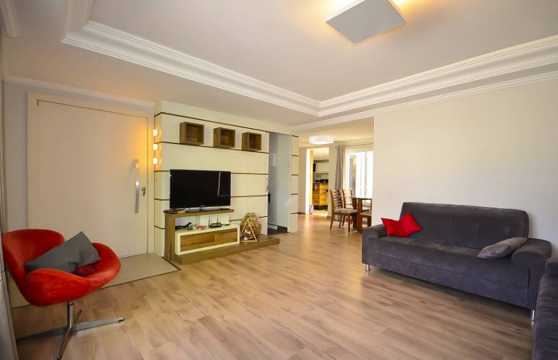 Casa de condomínio à venda Santa Candida com 207m² e 4 quartos por R$ 750.000 - 1433917394-foto-31-de-casa-de-condominio-com-4-quartos-a-venda-207m-em-santa-candida-curitiba.jpg