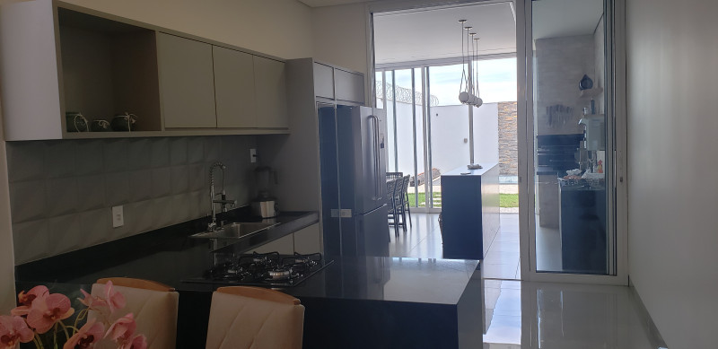 Casa à venda Jardim América com 403m² e 3 quartos por R$ 1.300.000 - 664152337-cosinhae-copa.jpg
