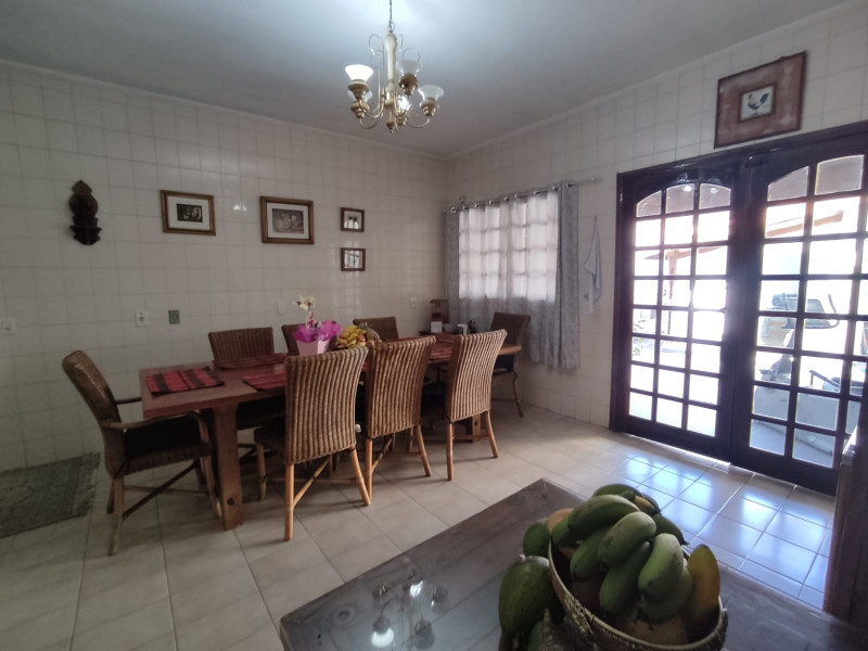 Casa à venda Centro com 390m² e 5 quartos por R$ 1.350.000 - 1172597377-vista-sala-de-almoco.jpeg