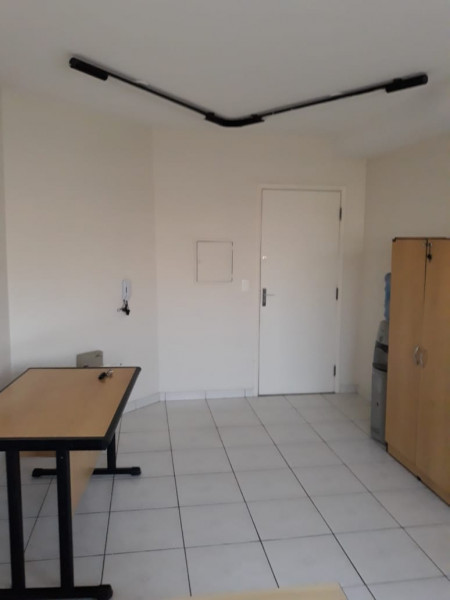 Comercial à venda Bosque da Saúde com 26m² e 1 quarto por R$ 187.000 - 1326132587-sala4.jpg