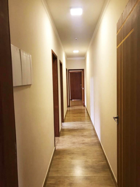 Casa à venda Conjunto Centauro com 236m² e 3 quartos por R$ 890.000 - 1131924089-corredor.jpg