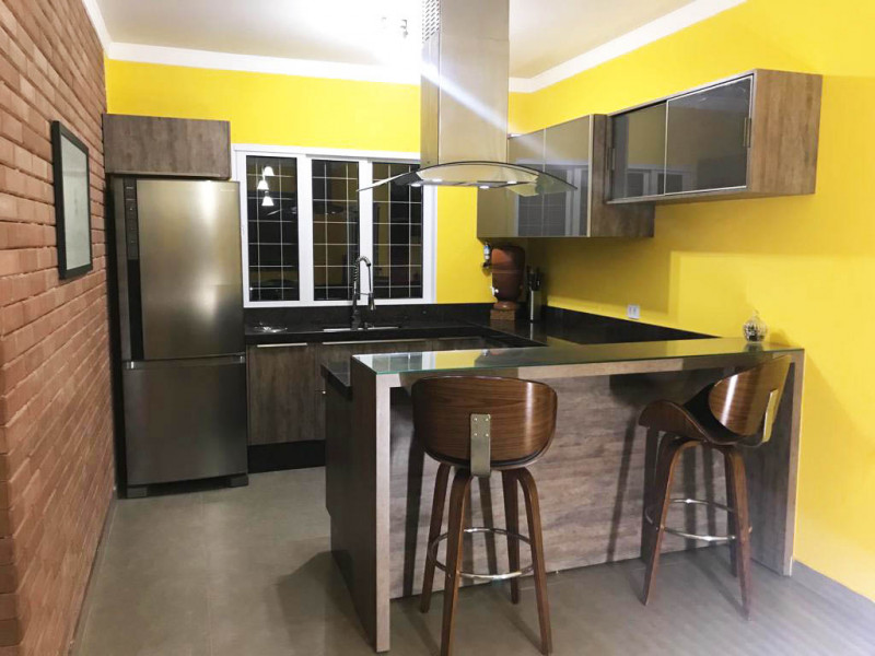 Casa à venda Conjunto Centauro com 236m² e 3 quartos por R$ 890.000 - 503651403-cozinha.jpg