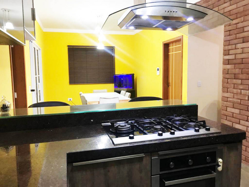 Casa à venda Conjunto Centauro com 236m² e 3 quartos por R$ 890.000 - 820427402-cozinha-2.jpg