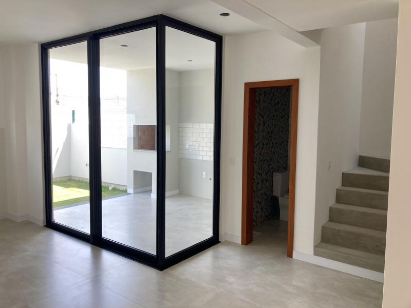 Casa à venda Campeche Central com 149m² e 3 quartos por R$ 850.000 - 1000442046-fb886f13-1329-46d4-a2e3-b9c09ff06646.jpeg