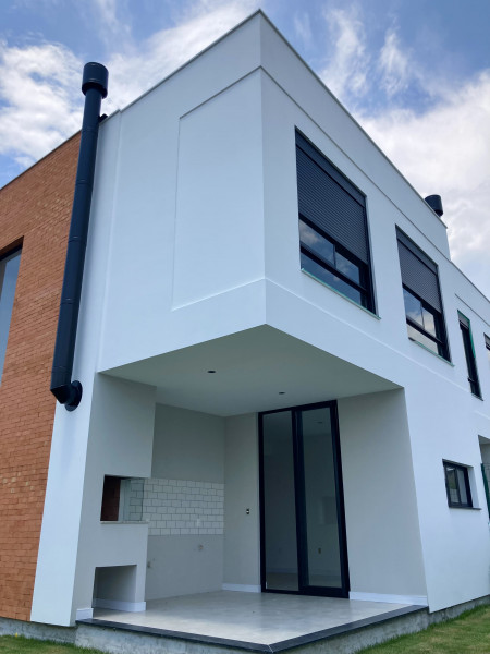 Casa à venda Campeche Central com 149m² e 3 quartos por R$ 850.000 - 1900873148-f9b8c90e-a714-4b33-b94e-515c3e031008.jpeg