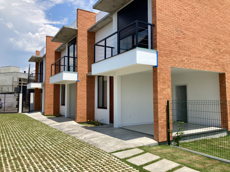 Casa à venda Campeche Central com 149m² e 3 quartos por R$ 850.000 - 441786691-0c3f87b9-5458-48ac-977f-1b55a2308ca2.jpeg