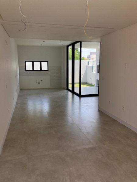 Casa à venda Campeche Central com 149m² e 3 quartos por R$ 850.000 - 640436921-7f084fce-0922-4b0c-b9b3-4e60522bf671.jpeg