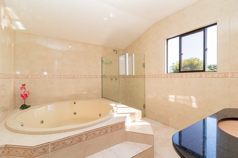 Casa à venda Boqueirão com 370m² e 4 quartos por R$ 1.200.000 - 2138126549-14.jpg