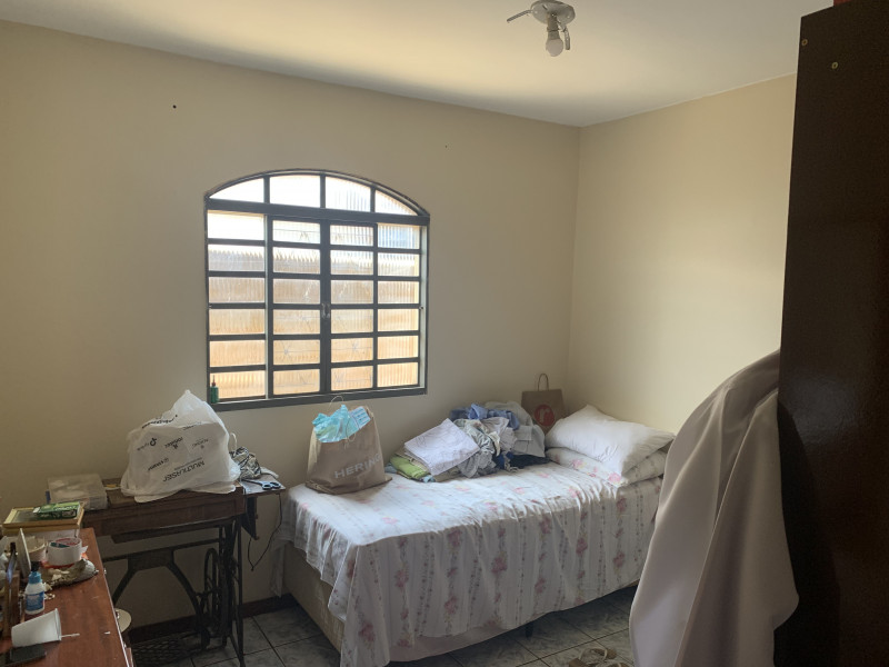 Casa à venda Valparaizo I com 264m² e 7 quartos por R$ 400.000 - 453237912-img-0036.jpeg
