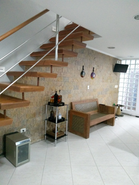 Casa à venda Vl. Vera com 240m² e 4 quartos por R$ 990.000 - 2092818492-img-20171207-174100089.jpg