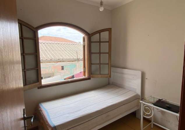 imóvel com 174m²