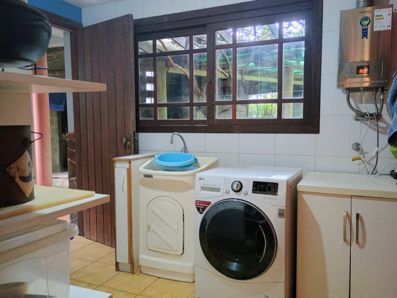 Casa à venda São Lucas com 275m² e 3 quartos por R$ 650.000 - h7-yajsdyxeqyejgpz5-dylq.jpeg