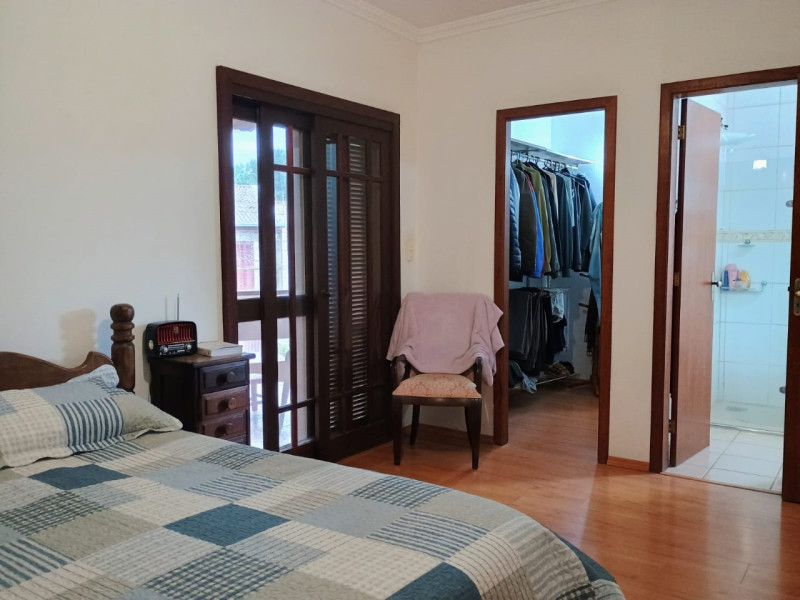 Casa à venda São Lucas com 275m² e 3 quartos por R$ 650.000 - rfp3jx6dvvf2jo33iopferru.jpeg