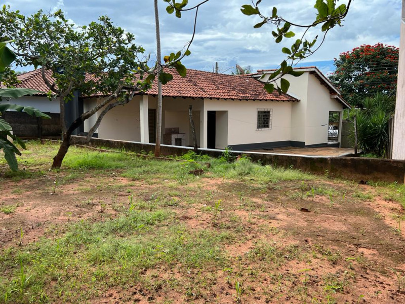 Casa à venda Centro com 97m² e 3 quartos por R$ 240.000 - 1402237622-961716bd-dda0-43f8-aae0-03de197875b8.jpeg