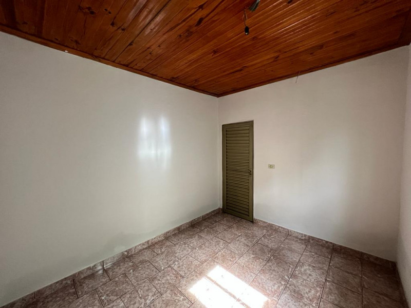 Casa à venda Centro com 97m² e 3 quartos por R$ 240.000 - 1573253804-a806e4b8-e9f4-4eb9-845c-95ced96934b6.jpeg