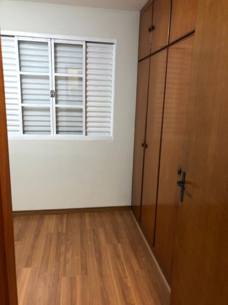 Apartamento à venda Judith com 56m² e 2 quartos por R$ 215.000 - 736194838-foto-07-quarto.jpg